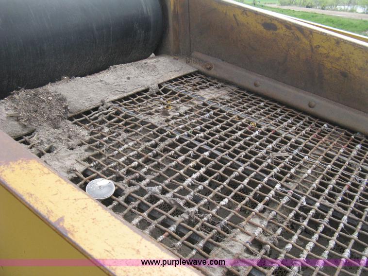 image for item D8285 CEC Screen-It Series II 5 x 12 mobile screen plant