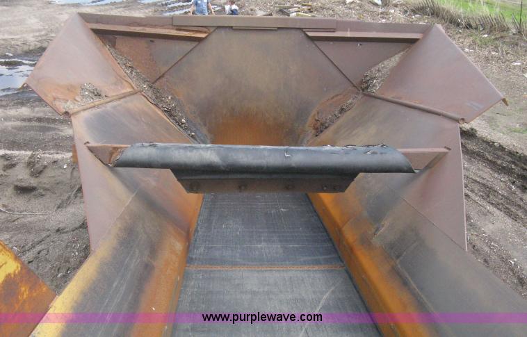 image for item D8285 CEC Screen-It Series II 5 x 12 mobile screen plant