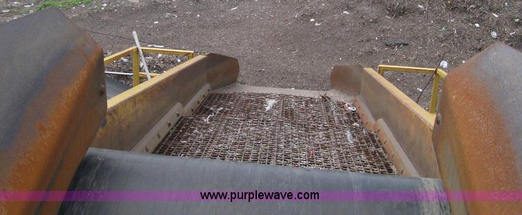 image for item D8285 CEC Screen-It Series II 5 x 12 mobile screen plant