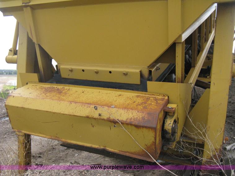 image for item D8285 CEC Screen-It Series II 5 x 12 mobile screen plant