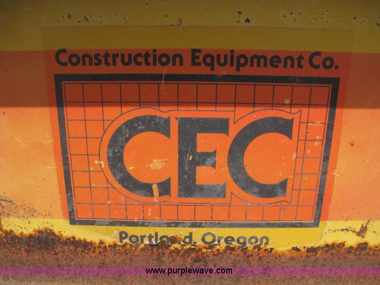 image for item D8285 CEC Screen-It Series II 5 x 12 mobile screen plant