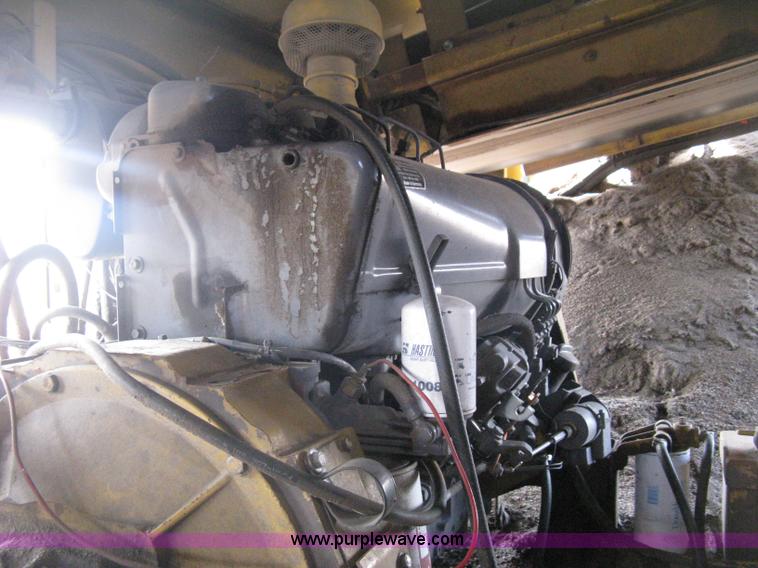 image for item D8285 CEC Screen-It Series II 5 x 12 mobile screen plant