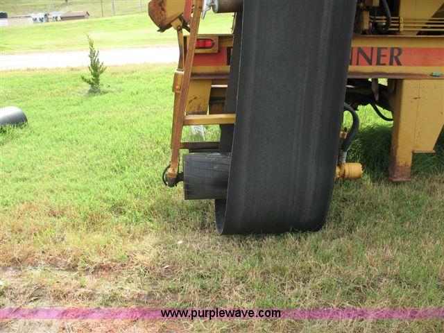 image for item D8285 CEC Screen-It Series II 5 x 12 mobile screen plant