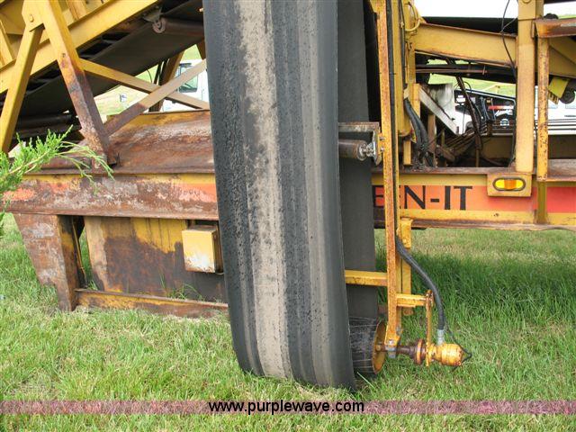 image for item D8285 CEC Screen-It Series II 5 x 12 mobile screen plant