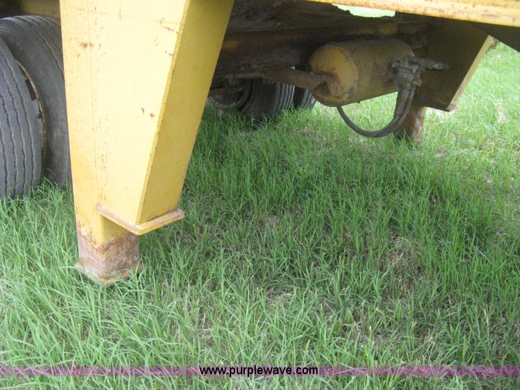 image for item D8285 CEC Screen-It Series II 5 x 12 mobile screen plant