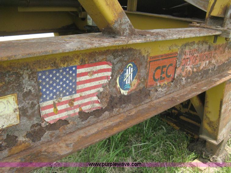 image for item D8285 CEC Screen-It Series II 5 x 12 mobile screen plant