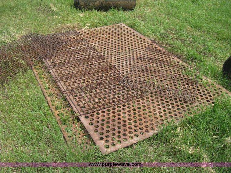 image for item D8285 CEC Screen-It Series II 5 x 12 mobile screen plant