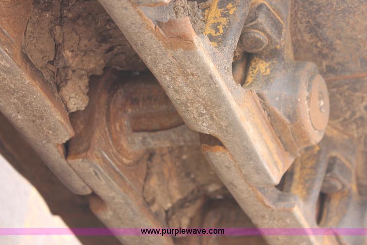 image for item D8345 1995 Caterpillar D7H dozer