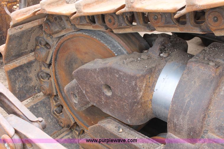 image for item D8345 1995 Caterpillar D7H dozer