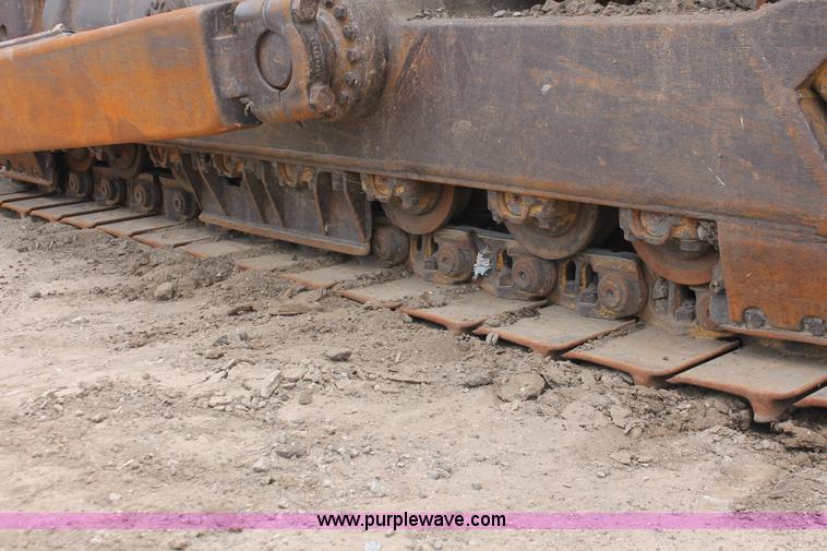 image for item D8345 1995 Caterpillar D7H dozer
