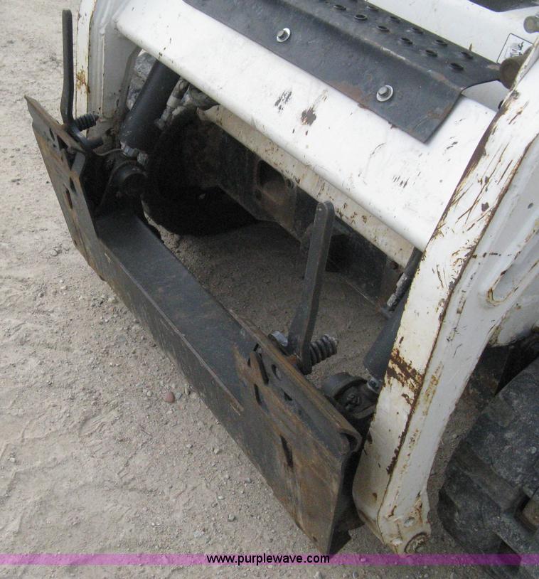 image for item D8356 2007 Bobcat T190 Turbo skid steer
