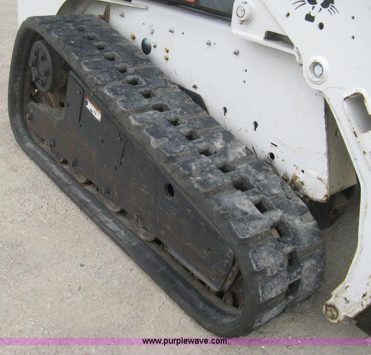 image for item D8356 2007 Bobcat T190 Turbo skid steer