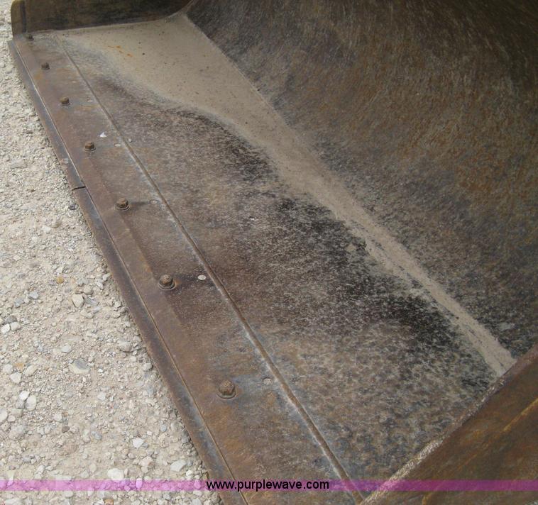 image for item D8357 1999 Caterpillar 416C backhoe