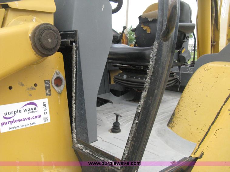 image for item D8357 1999 Caterpillar 416C backhoe