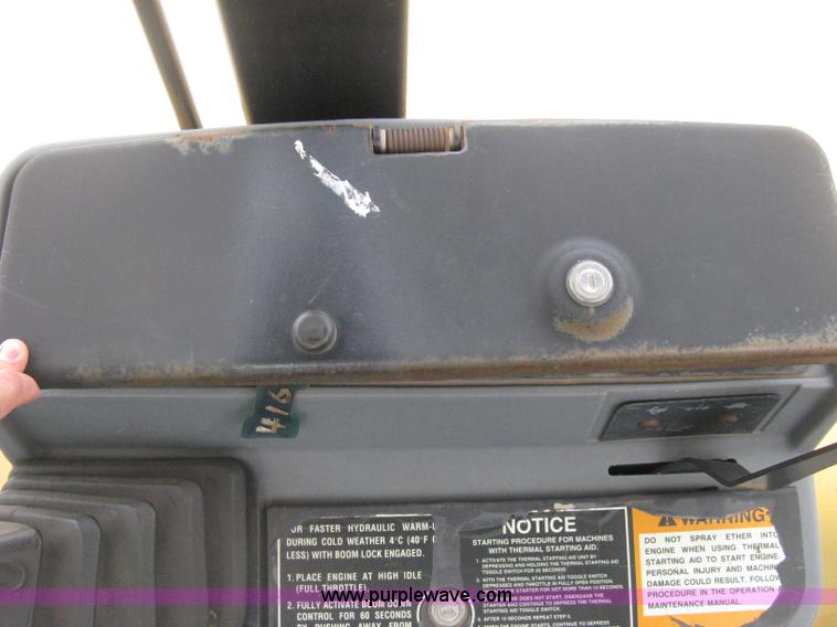 image for item D8357 1999 Caterpillar 416C backhoe