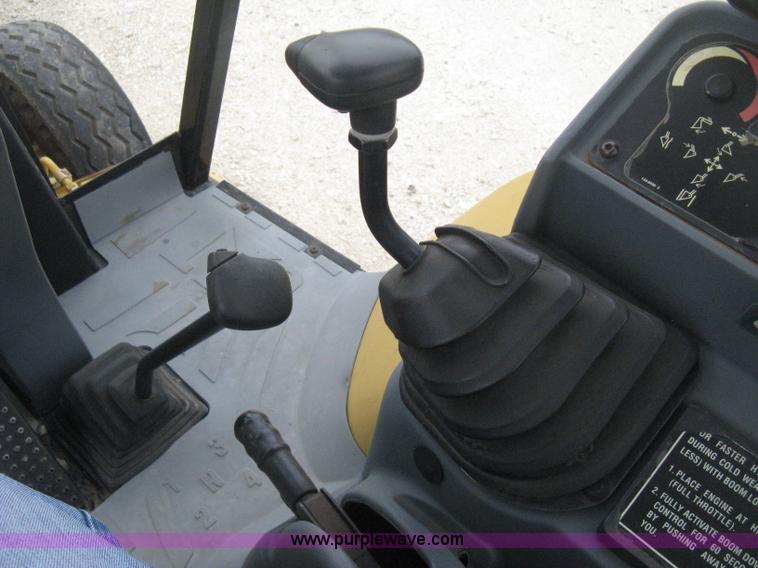 image for item D8357 1999 Caterpillar 416C backhoe