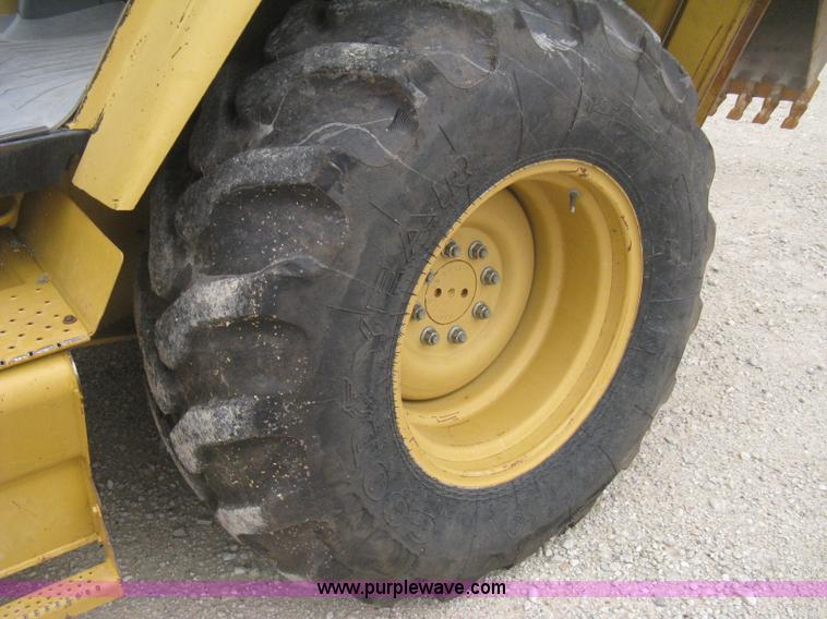 image for item D8357 1999 Caterpillar 416C backhoe