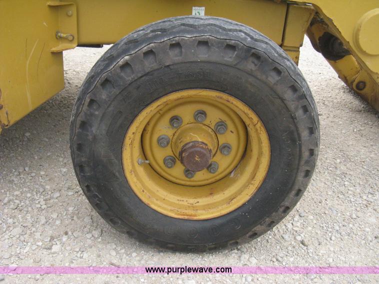 image for item D8357 1999 Caterpillar 416C backhoe
