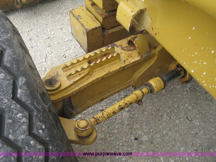 image for item D8357 1999 Caterpillar 416C backhoe