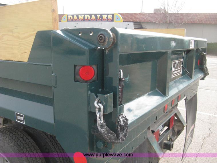 image for item E3079 2007 Chevrolet Silverado 3500HD dump body truck