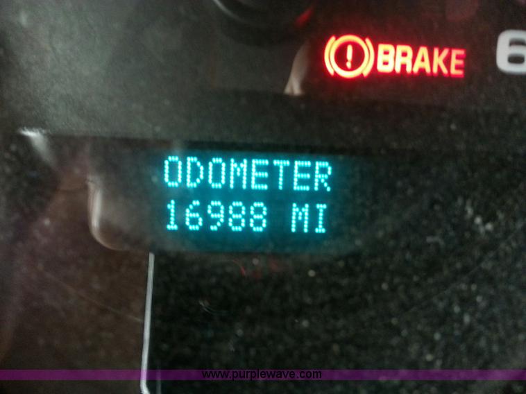 image for item E3079 2007 Chevrolet Silverado 3500HD dump body truck