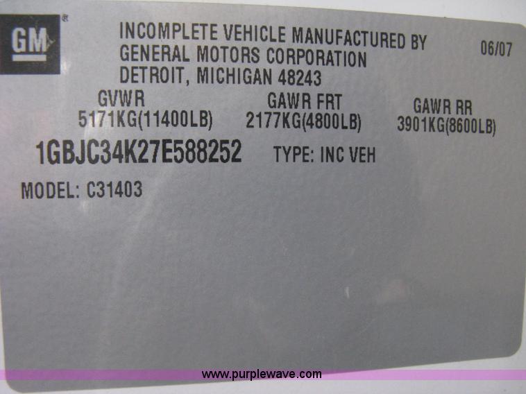 image for item E3079 2007 Chevrolet Silverado 3500HD dump body truck