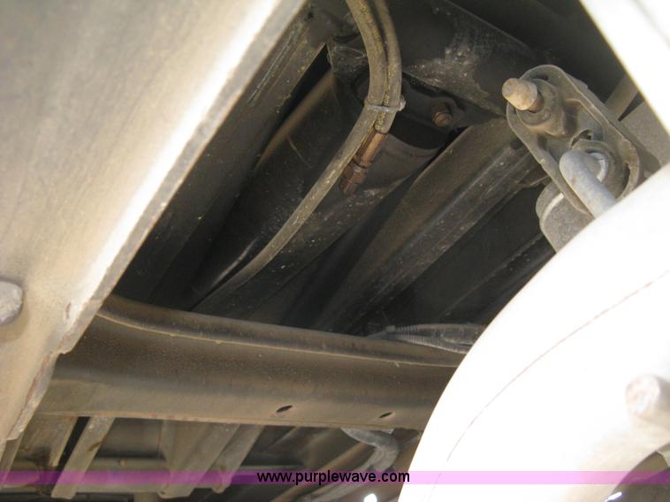 image for item E3079 2007 Chevrolet Silverado 3500HD dump body truck