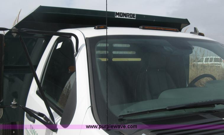 image for item E3079 2007 Chevrolet Silverado 3500HD dump body truck