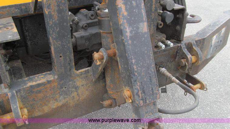 image for item E3963 2000 International 4900 dump truck