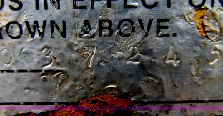 image for item E3965 1992 Eagle body trailer