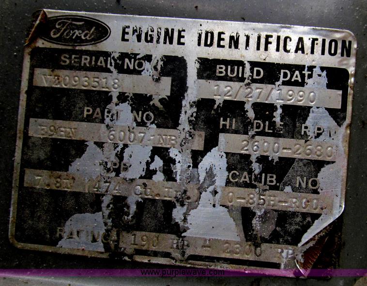 image for item E3968 1991 Ford F800 oil distributor truck