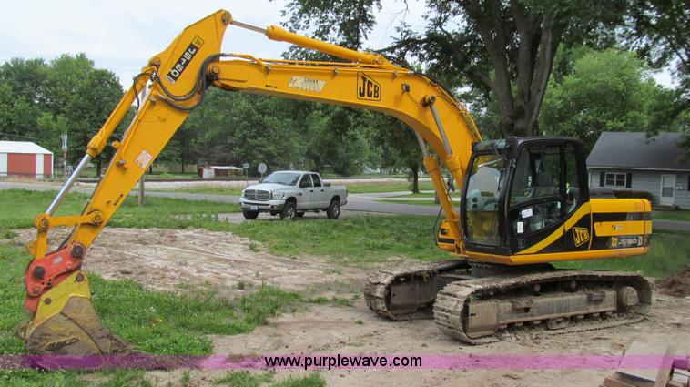 image for item E3978 2005 JCB JS160NC excavator
