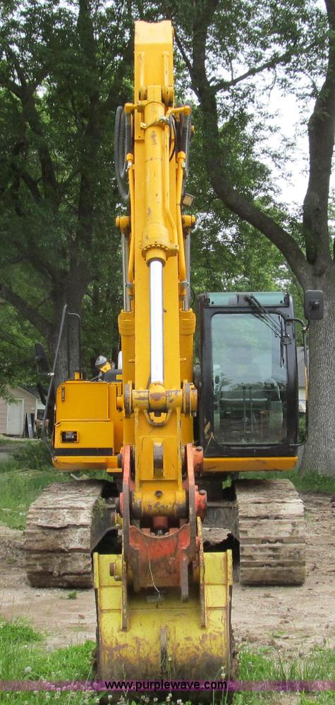 image for item E3978 2005 JCB JS160NC excavator