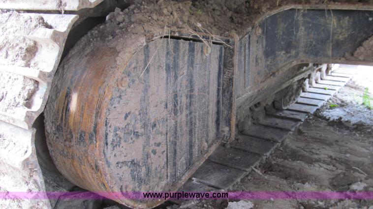 image for item E3978 2005 JCB JS160NC excavator