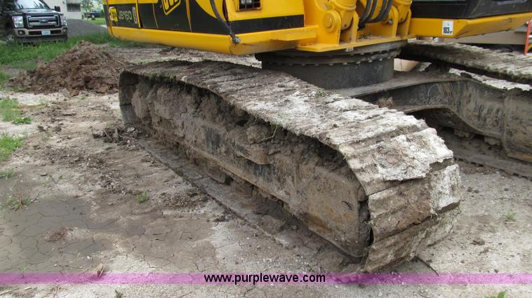 image for item E3978 2005 JCB JS160NC excavator