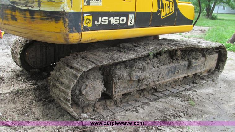 image for item E3978 2005 JCB JS160NC excavator
