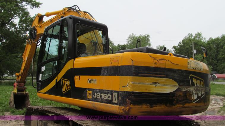 image for item E3978 2005 JCB JS160NC excavator