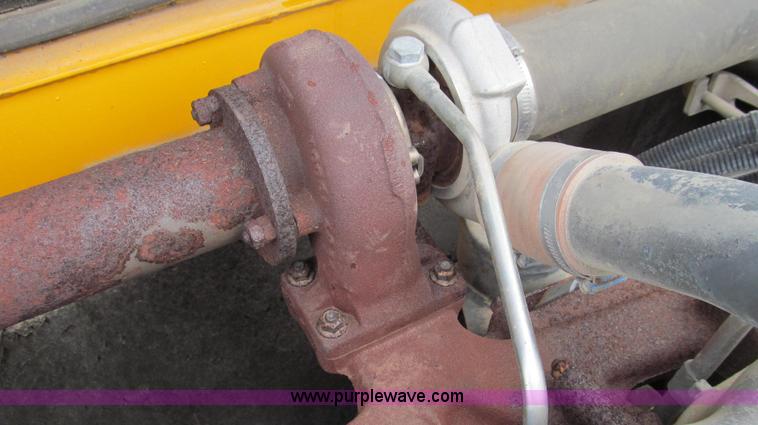 image for item E3978 2005 JCB JS160NC excavator