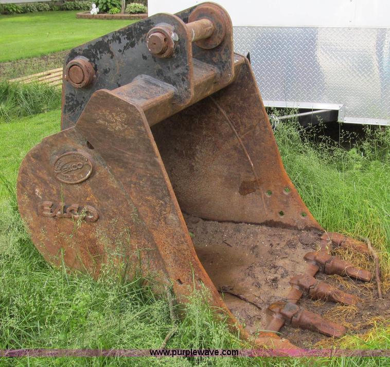 image for item E3978 2005 JCB JS160NC excavator