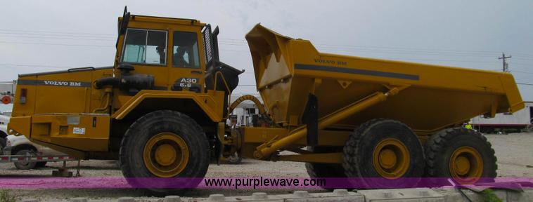 image for item E3987 1993 Volvo BM A30 articulated haul tuck