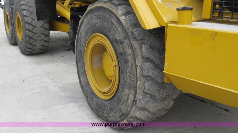 image for item E3987 1993 Volvo BM A30 articulated haul tuck