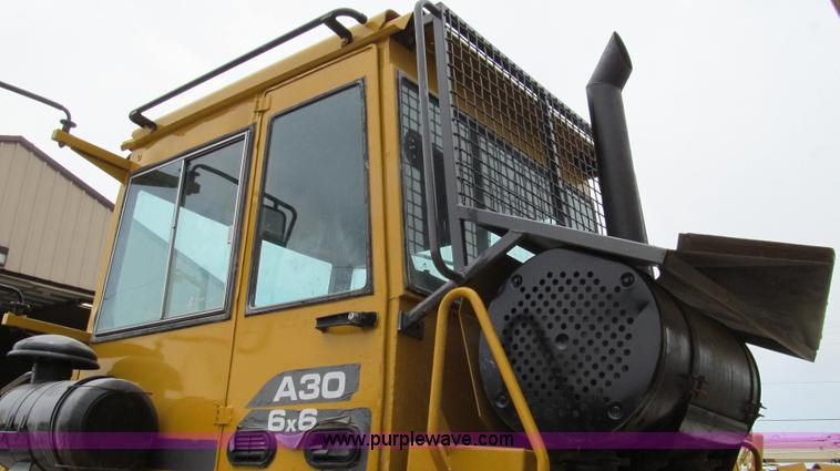 image for item E3987 1993 Volvo BM A30 articulated haul tuck