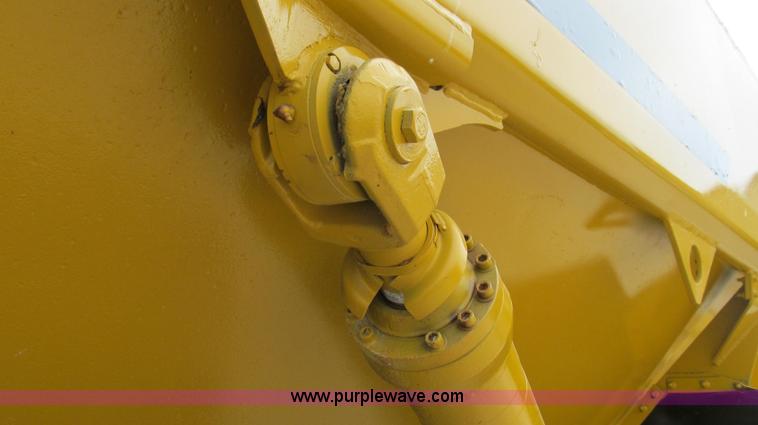 image for item E3987 1993 Volvo BM A30 articulated haul tuck