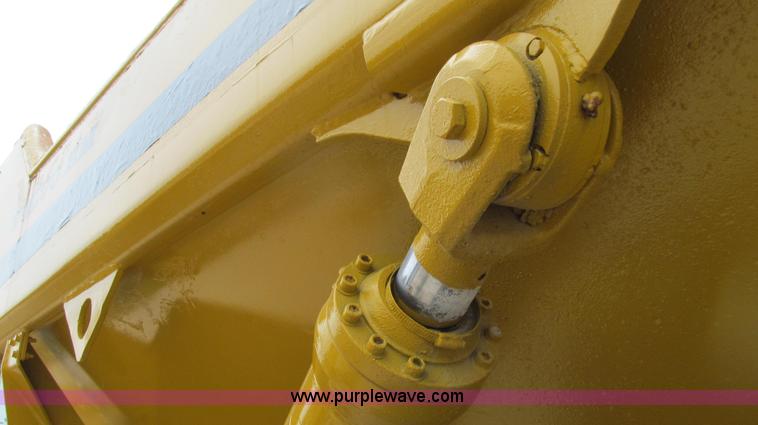 image for item E3987 1993 Volvo BM A30 articulated haul tuck