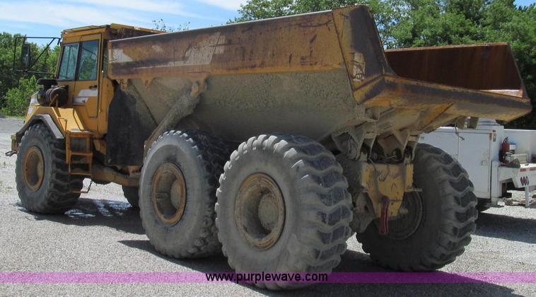 image for item E3989 1999 Volvo A25C articulated haul truck