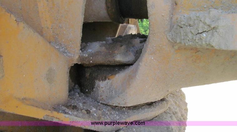 image for item E3989 1999 Volvo A25C articulated haul truck