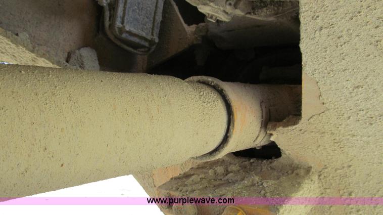 image for item E3989 1999 Volvo A25C articulated haul truck