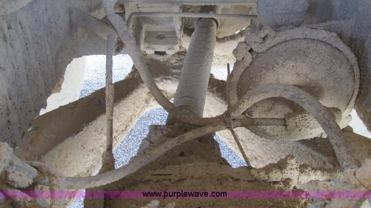 image for item E3989 1999 Volvo A25C articulated haul truck