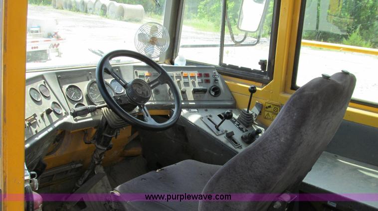 image for item E3989 1999 Volvo A25C articulated haul truck