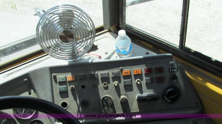 image for item E3989 1999 Volvo A25C articulated haul truck